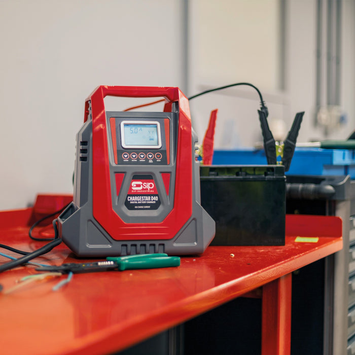 SIP 03556 Chargestar D40 Digital Battery Charger