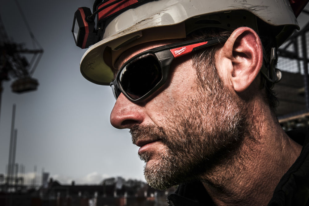 Milwaukee 4932471884 Performance Tinted Safety Glasses