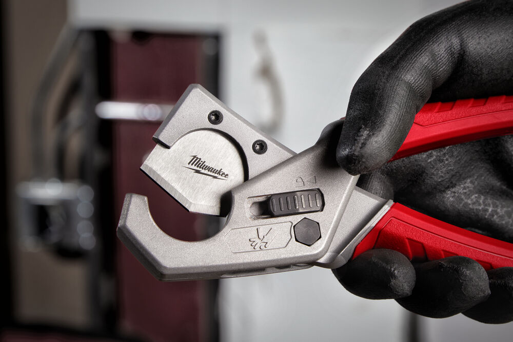 Milwaukee 4932479407 Plastic Cutter