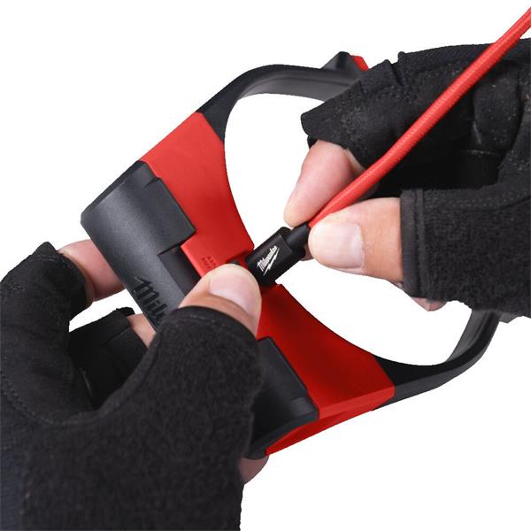 Milwaukee L4NL400-301 USB Rechargeable Neck Light 400 Lumen