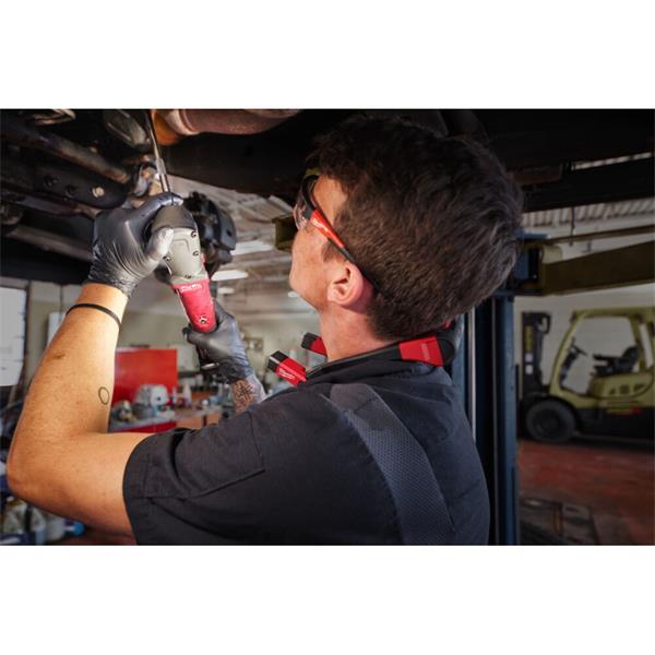 Milwaukee L4NL400-301 USB Rechargeable Neck Light 400 Lumen