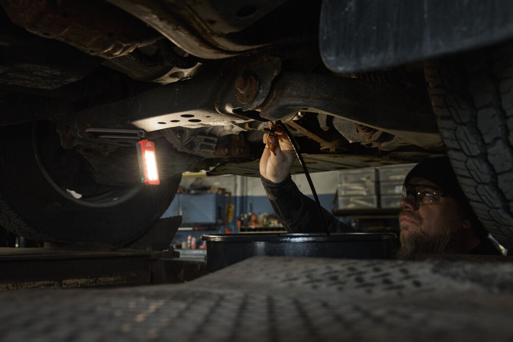 Milwaukee IRFFL500 Internal Rechargeable Folding Flood Light