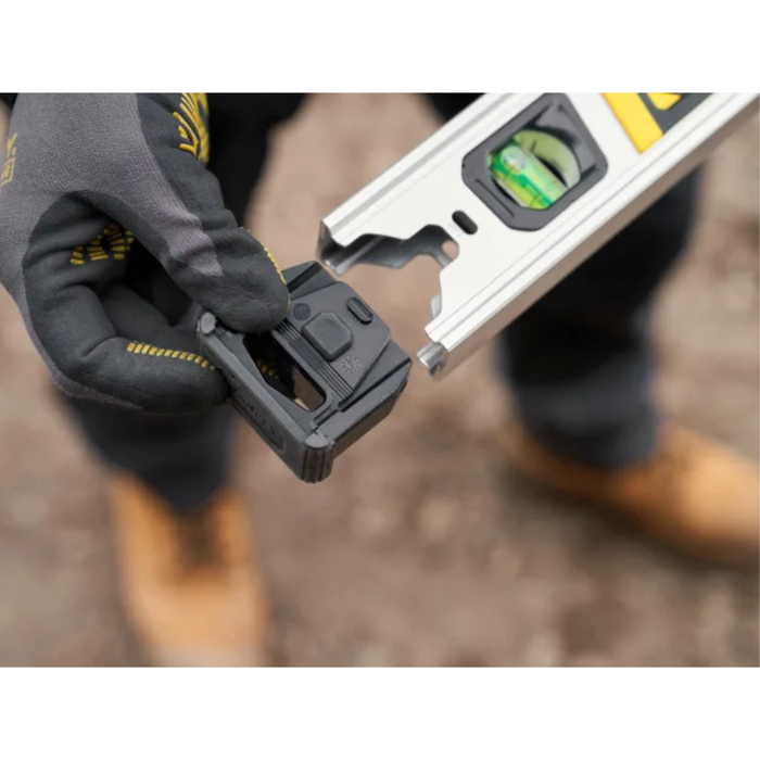 Stanley FatMax® 1800mm XTREME™ Box Beam Spirit Level 3 Vial