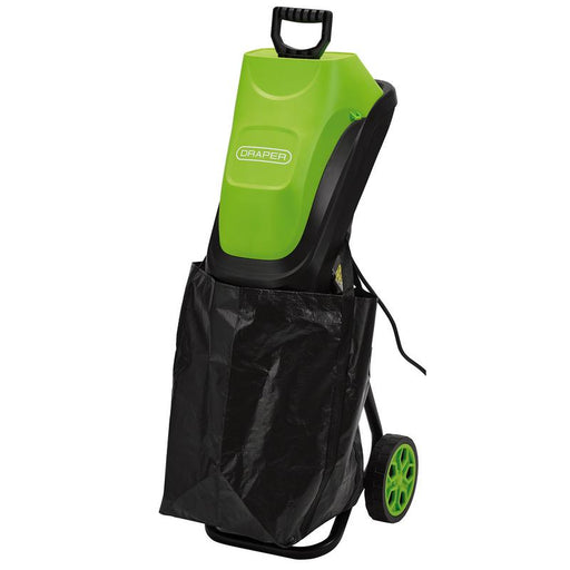 draper 45l shredder, green with a black bag on a white background