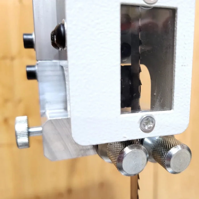 Charnwood C14BX 14" Bandsaw 13" Cutting Depth – 1800w