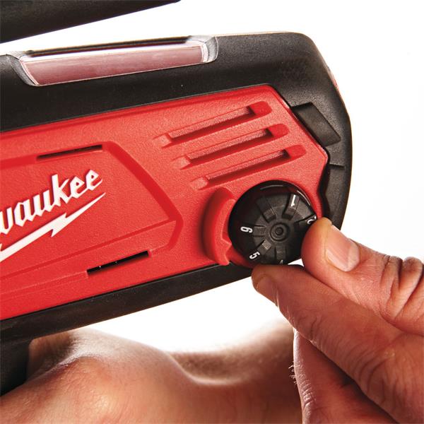 Milwaukee C18PCG600T-201B 18V 600ml Caulking Gun (1x2Ah)