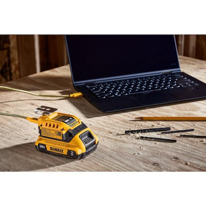 DeWalt DCB094K 18V XR USB Power Delivery Charging Kit