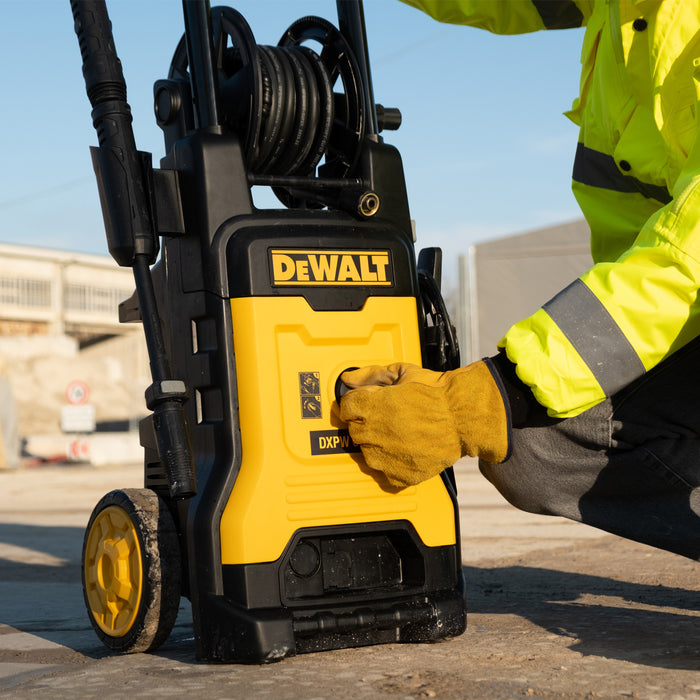 DeWalt DXPW002I 160bar 450L/hr 2.2kW High Pressure Washer with Hose Reel