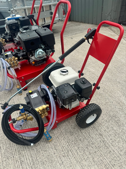 Honda 6.5HP Power Washer with Hawk Pump (2,200psi) Red Frame