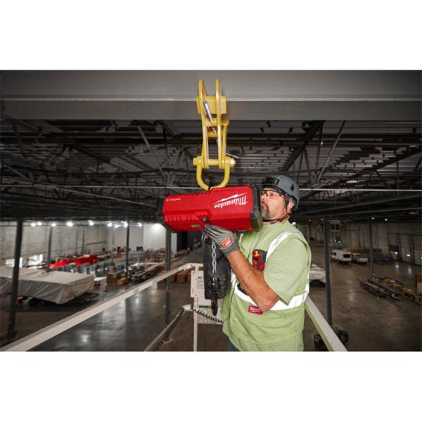 Milwaukee M18BLCHTO-121 Compact ONE-KEY Chain Hoist 1 Ton (1 X 12Ah)