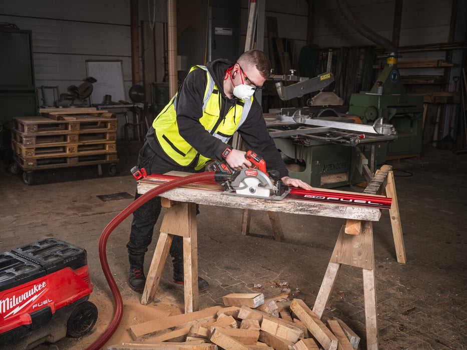 Milwaukee M18FCS66GR3-121C Fuel 190mm Circular Saw Guide Rail Compatible (1x12Ah M18 Forge Battery)