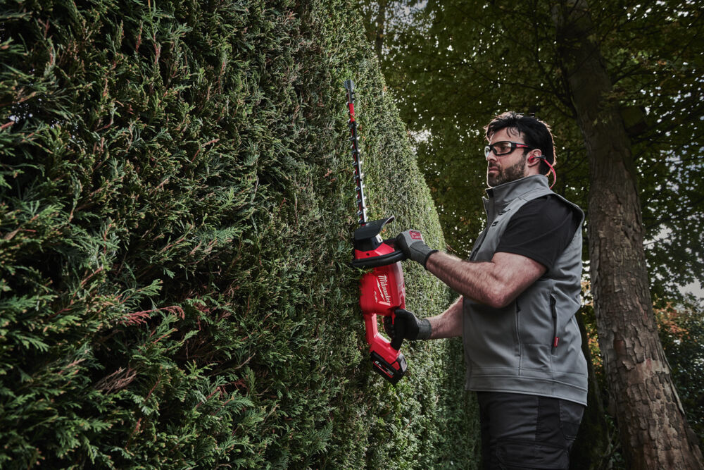 Milwaukee M18FHET45-0 18V FUEL 45cm Hedge Trimmer (Bare Unit)