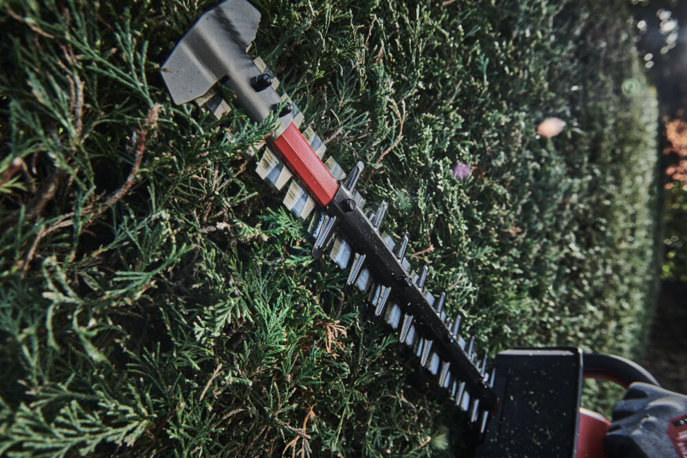 Milwaukee M18FHET45-0 18V FUEL 45cm Hedge Trimmer (Bare Unit)