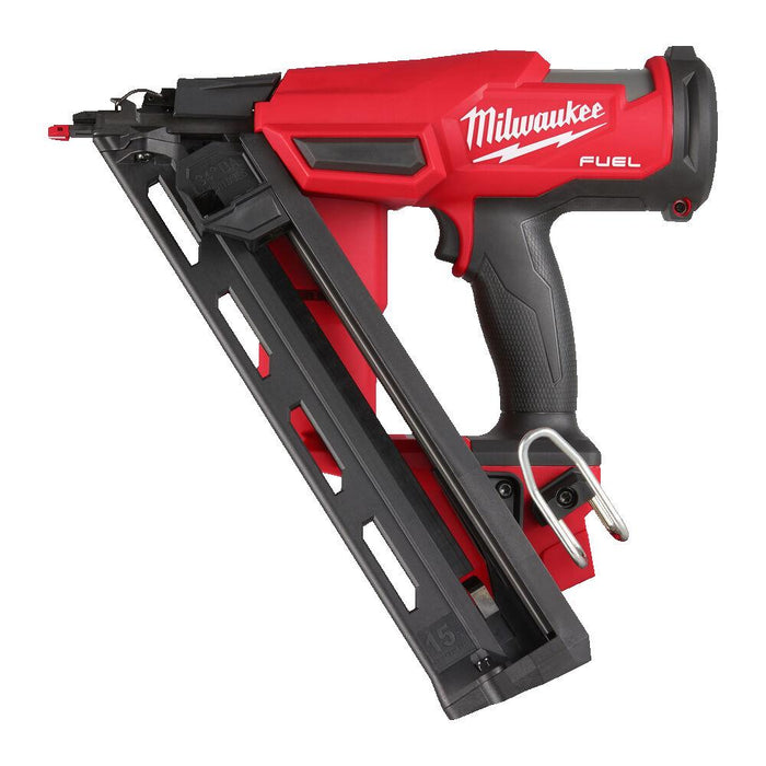 Milwaukee M18FN15GA-202X M18 FUEL 15GA Angled Finish Nailer (2x2Ah)