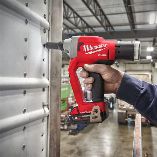 Milwaukee M18ONEFPRT-202X M18 FUEL Riveting Tool (2X2Ah)
