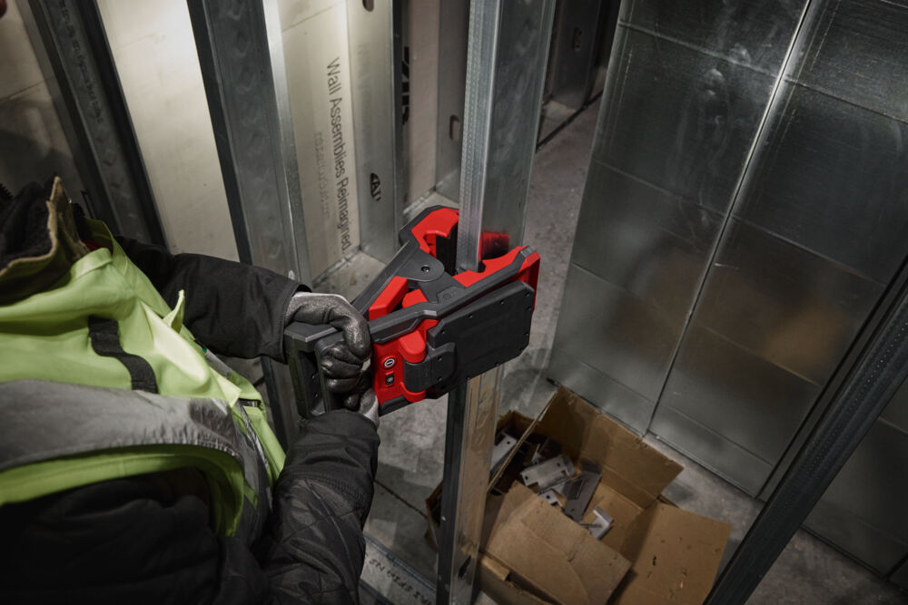 Milwaukee M18PAL2 M18 GEN 2 Pivoting Area Light (Bare Unit)