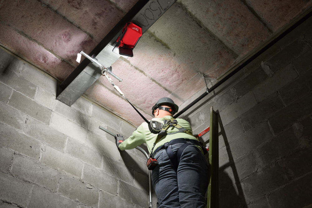 Milwaukee M18PAL2 M18 GEN 2 Pivoting Area Light (Bare Unit)