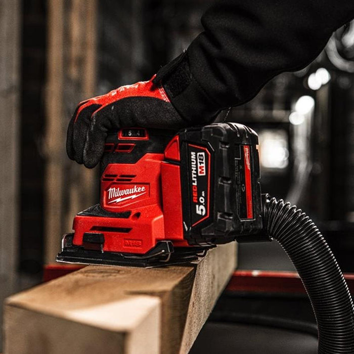 Milwaukee M18BQSS-0 Brushed Quarter Sheet Sander (Bare Unit)