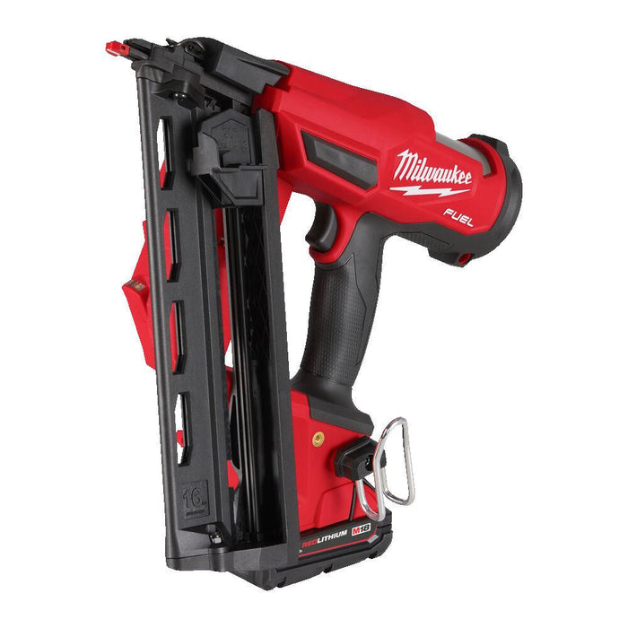 Milwaukee M18FN16GA-202X M18 Fuel 16GA Angled Finish Nailer (2x2Ah)