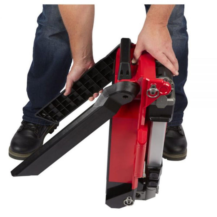 Milwaukee M18ONERSAL-0 M18 ONE-KEY TrueView Remote Stand Light (Bare Unit)