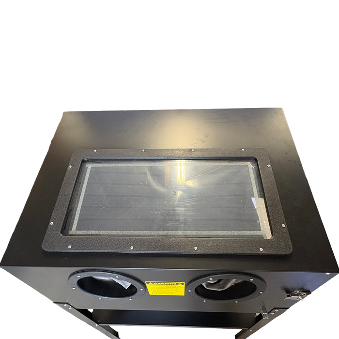 MT 220L Sandblasting Cabinet (Work Space 60 x 84 x 63cm)