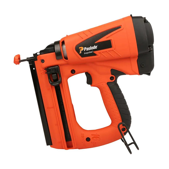 Paslode IM65 F16 Gas Straight Finish Nailer 16 Gauge (1X2Ah) (Toughbuilt Bag)