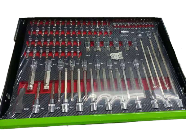 Pacini 12 Drawer Tool Chest c/w Full Tool Kit